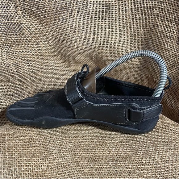 Fila skele toes Barefoot Athletic Minimal Water sh - Picture 2 of 9